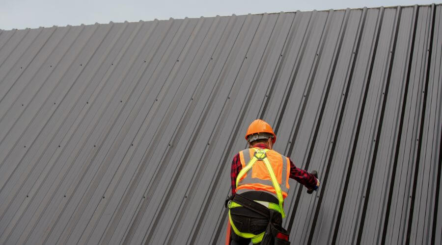 Professional metal roof installation services in Gilson, IL